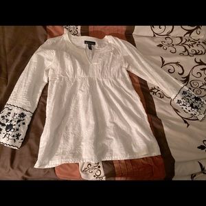 Inc brand white embroidered top size 8